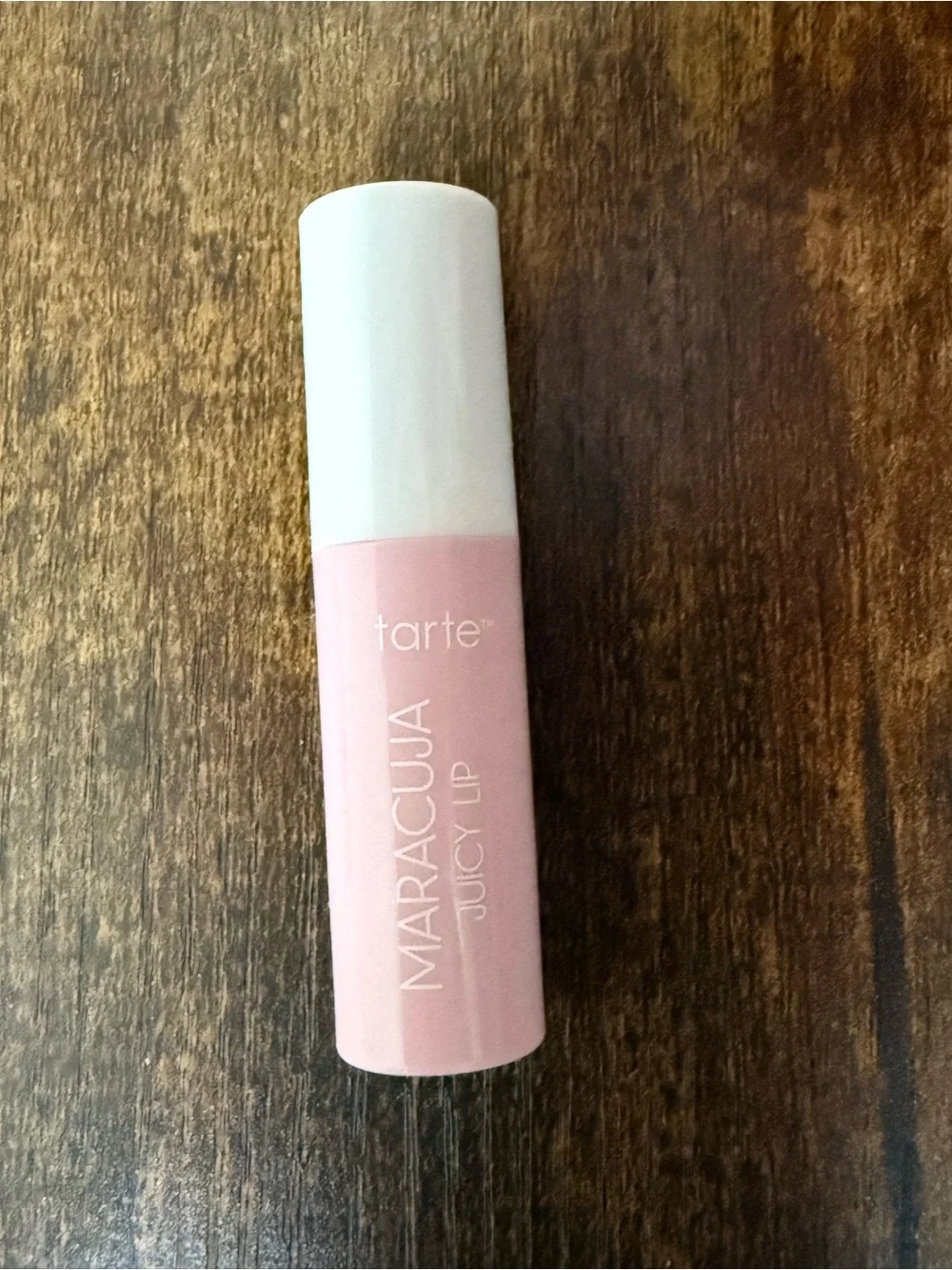 IPSY cosmetic case with lip bundle